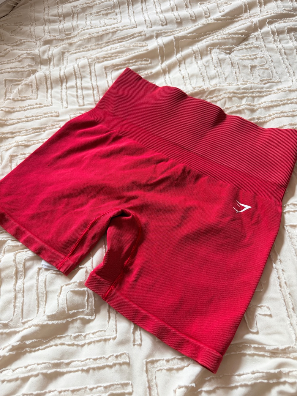 Gymshark Seamless High-Waist Women’s Shorts - Red